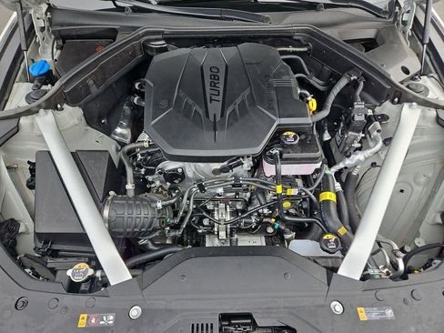 Certified 2026 Genesis G70 2.5T Prestige RWD image 13