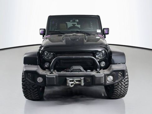 Used 2015 Jeep Wrangler Unlimited Sahara AWD/4WD image 2