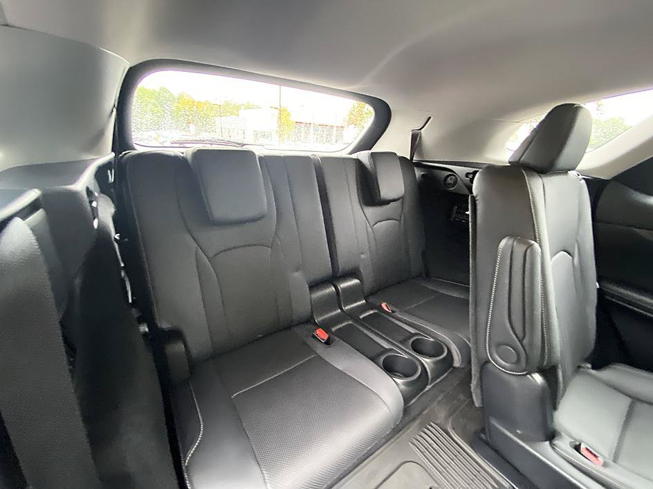 Used 2022 Lexus RX 350L Premium w/ Premium Package AWD/4WD image 26