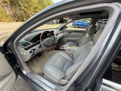 Used 2012 Mercedes-Benz S 550 image 8