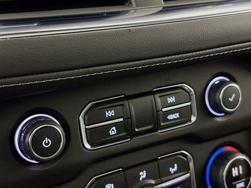 Certified 2023 Chevrolet Tahoe Z71 w/ Luxury Package image 41