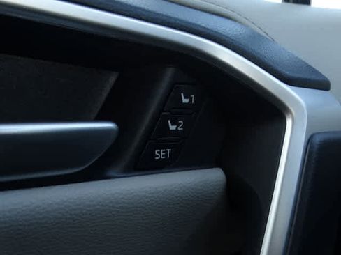 Used 2025 Toyota RAV4 Limited w/ Advanced Technology Package image 39