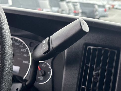 Used 2024 GMC Savana 2500 w/ Driver Convenience Package image 5