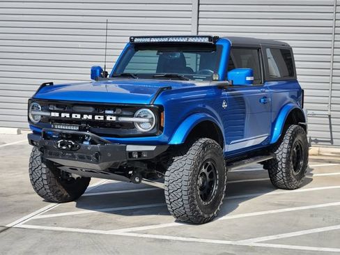 Used 2023 Ford Bronco Outer Banks AWD/4WD image 4