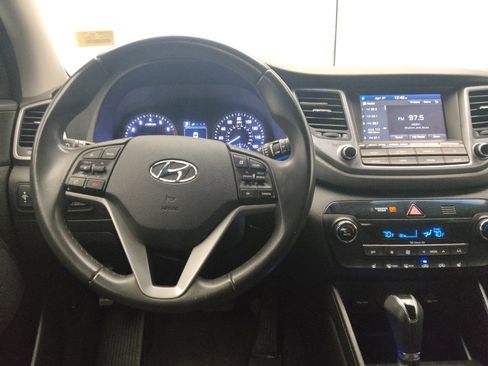 Used 2018 Hyundai Tucson Value w/ Cargo Package FWD image 22