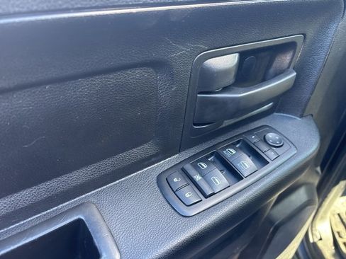 Used 2014 RAM 3500 Tradesman w/ Popular Equipment Group image 13