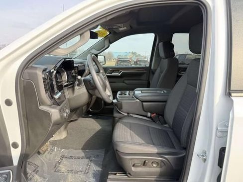 Used 2022 Chevrolet Silverado 1500 RST image 11