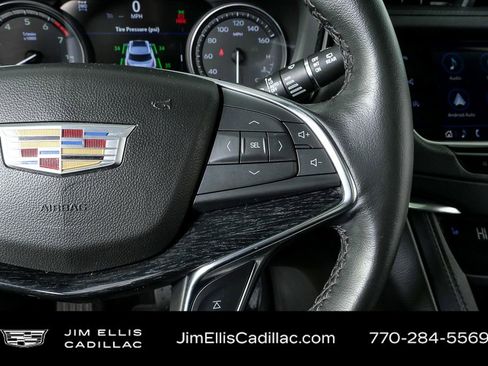 Used 2023 Cadillac XT5 Premium Luxury w/ Technology Package image 12