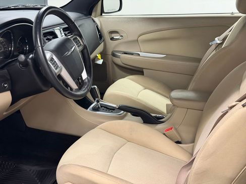 Used 2012 Chrysler 200 Touring w/ Cold Weather Group image 17