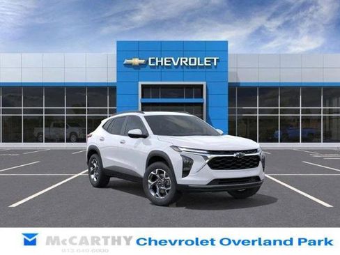 New 2026 Chevrolet Trax LT w/ LT Convenience Package image 1