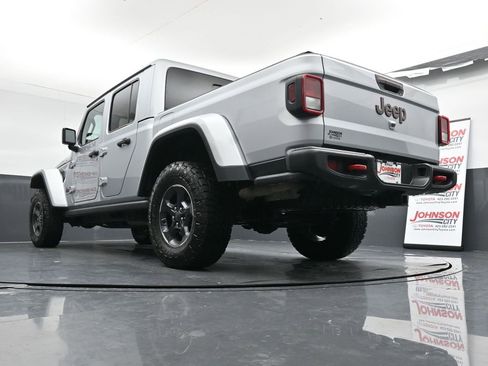 Used 2023 Jeep Gladiator Rubicon w/ Cold Weather Group image 35