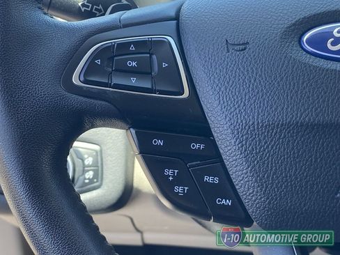 Used 2017 Ford Escape Titanium FWD image 23