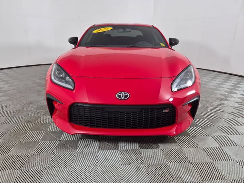 Used 2023 Toyota GR86 RWD image 8