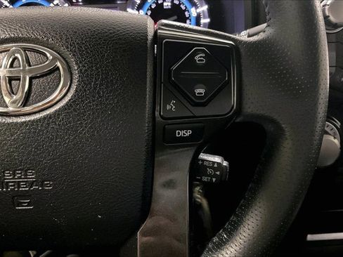 Used 2018 Toyota 4Runner TRD Off-Road Premium image 19