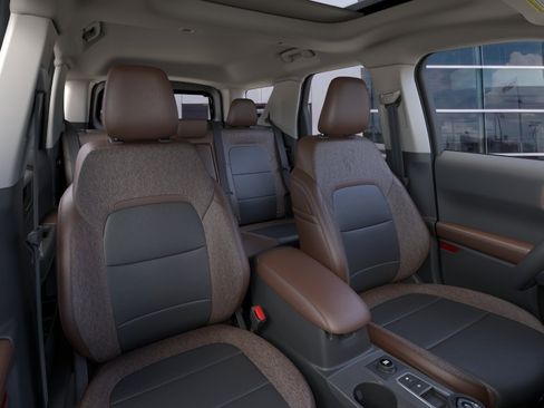 New 2026 Ford Bronco Sport Outer Banks w/ Outer Banks Tech Package+ AWD/4WD image 12