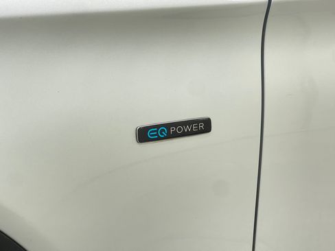 Used 2019 Mercedes-Benz GLC 350e 4MATIC image 39