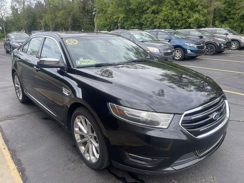 Used 2015 Ford Taurus Limited w/ Equipment Group 301A AWD/4WD image 2