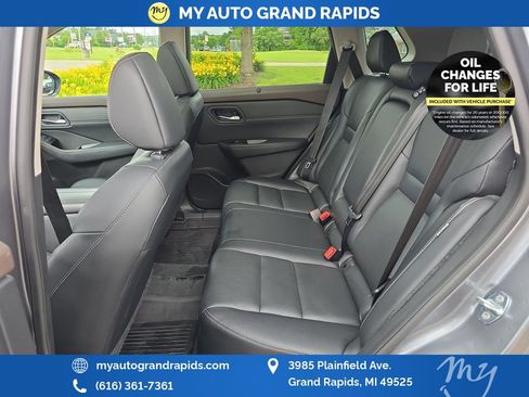 Used 2023 Nissan Rogue SL w/ SL Premium Package AWD/4WD image 26