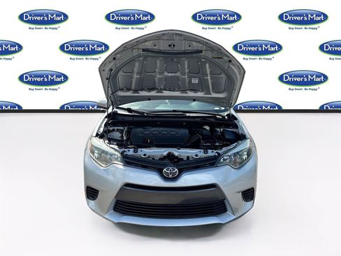 Used 2015 Toyota Corolla LE FWD image 30