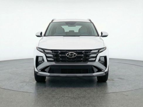 Used 2025 Hyundai Tucson SEL AWD/4WD image 2
