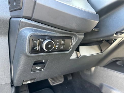 Used 2025 Ford Bronco Outer Banks AWD/4WD image 19