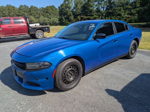 Used 2020 Dodge Charger Police w/ Street Appearance Group AWD/4WD image 2