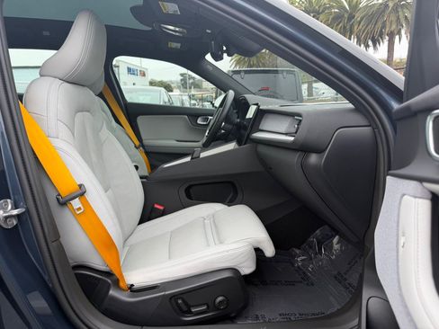 Used 2023 Polestar Polestar 2 w/ Pilot Pack AWD/4WD image 38