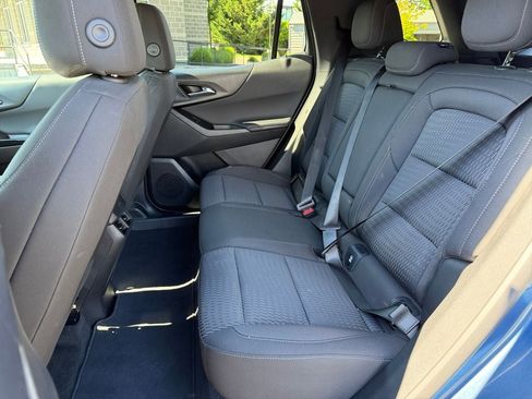 Used 2025 Chevrolet Equinox LT w/ Safety and Technology Package AWD/4WD image 33