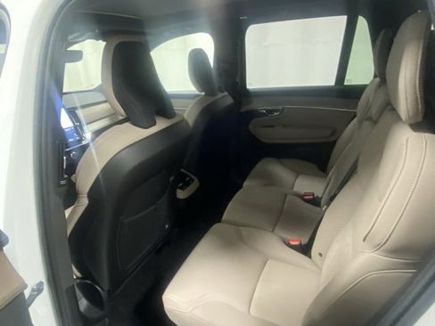Certified 2025 Volvo XC90 B6 Plus image 13