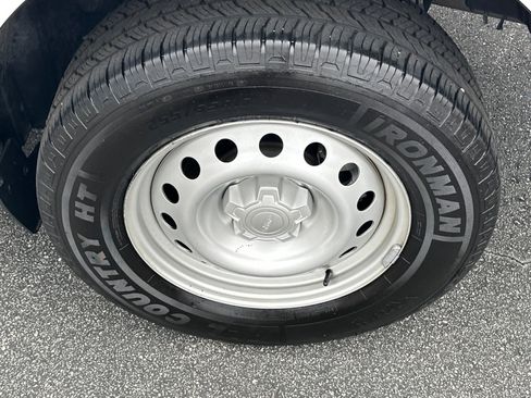 Used 2022 Ford Maverick XL image 15