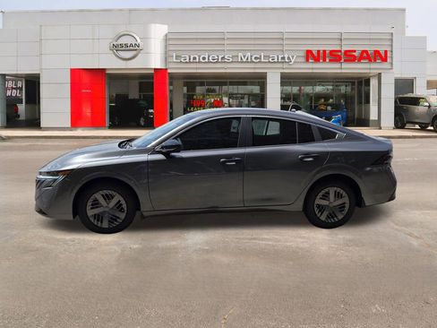 New 2026 Nissan Sentra SV FWD image 6