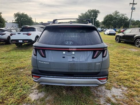 New 2025 Hyundai Tucson Limited image 4
