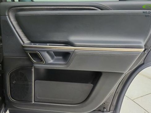 Used 2024 Rivian R1S Adventure AWD/4WD image 44