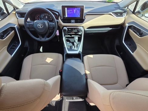 Certified 2025 Toyota RAV4 LE FWD image 4
