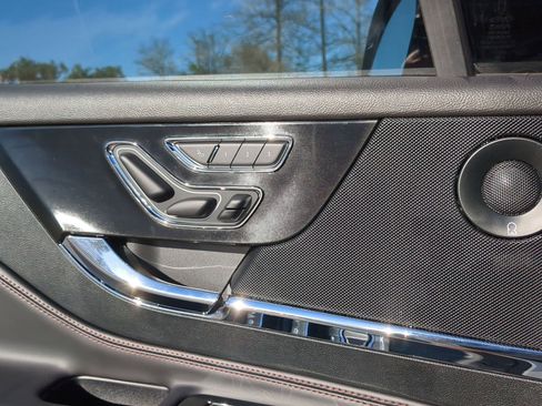 New 2025 Lincoln Corsair Reserve w/ Equipment Group 202A image 11