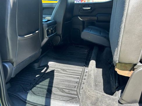 Used 2019 GMC Sierra 1500 Denali w/ Technology Package AWD/4WD image 16