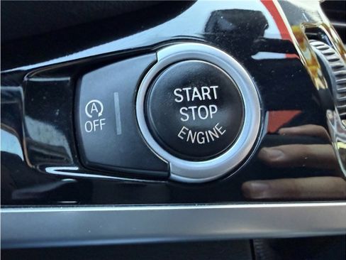 Used 2017 BMW X4 M40i image 38