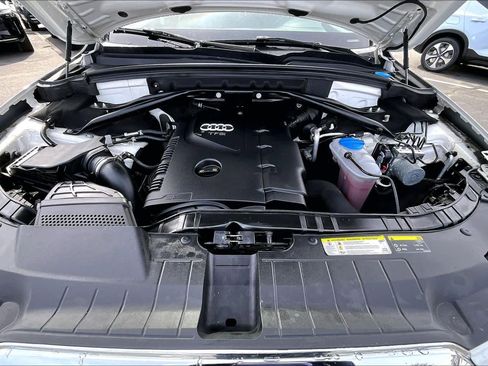 Used 2017 Audi Q5 2.0T Premium image 29