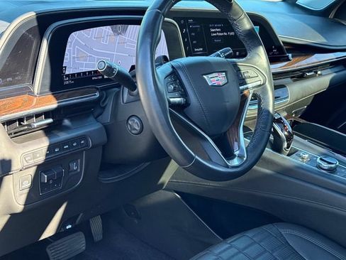 Certified 2022 Cadillac Escalade Sport Platinum AWD/4WD image 22