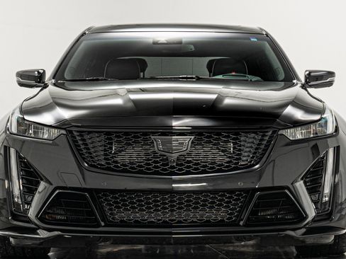 Used 2022 Cadillac CT5 V Blackwing image 4