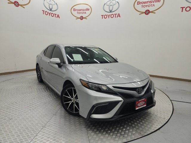 Certified 2024 Toyota Camry SE FWD image 1