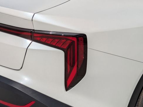 New 2025 Kia K4 LX image 8