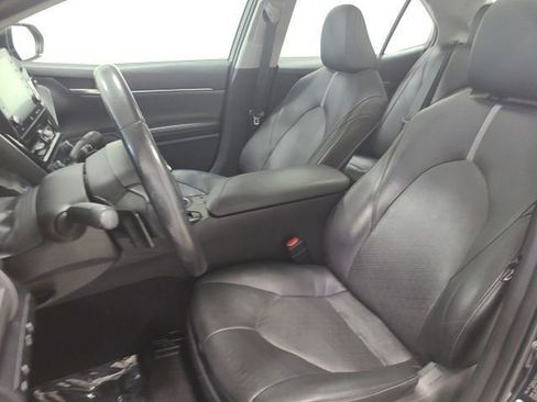 Used 2021 Toyota Camry XSE w/ Navigation Package FWD image 21