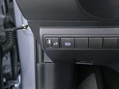 Used 2022 Toyota Corolla SE image 27