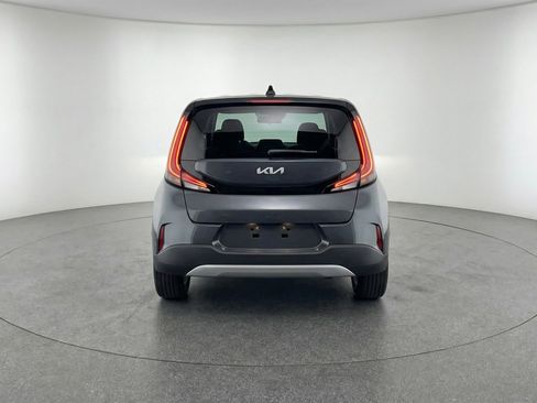 Used 2025 Kia Soul LX w/ LX Technology Package image 7