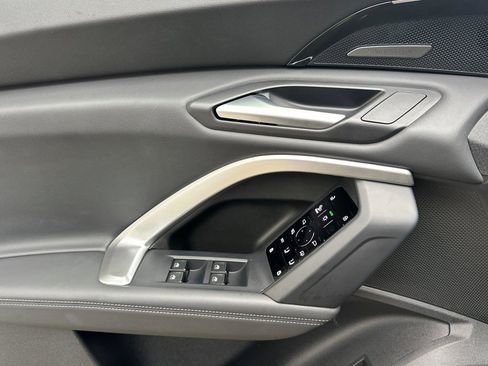 Certified 2025 Audi Q5 Premium Plus w/ Premium Plus image 11