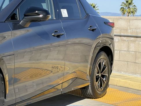 New 2026 Lexus RZ 350e RZ 350e Premium image 8