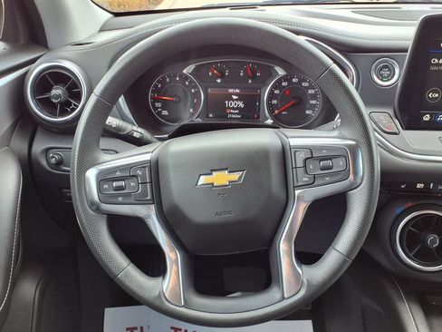 Used 2024 Chevrolet Blazer LT w/ Convenience Package FWD image 22