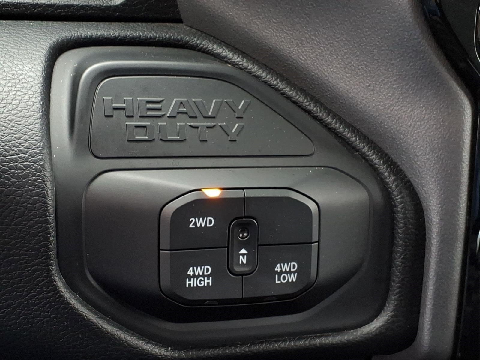 Used 2025 RAM 2500 Big Horn AWD/4WD image 17