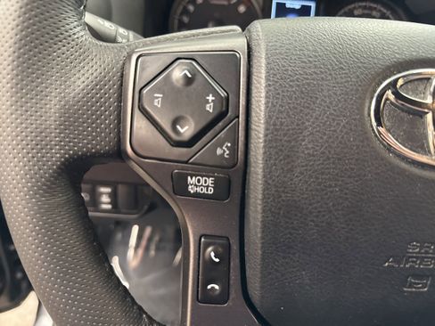 Used 2023 Toyota Tacoma TRD Sport image 30